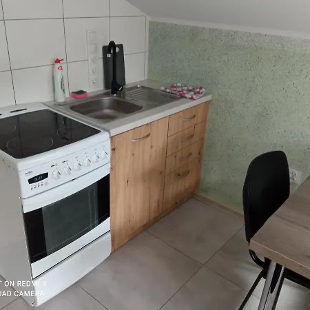A&g Apartman Dubeninki